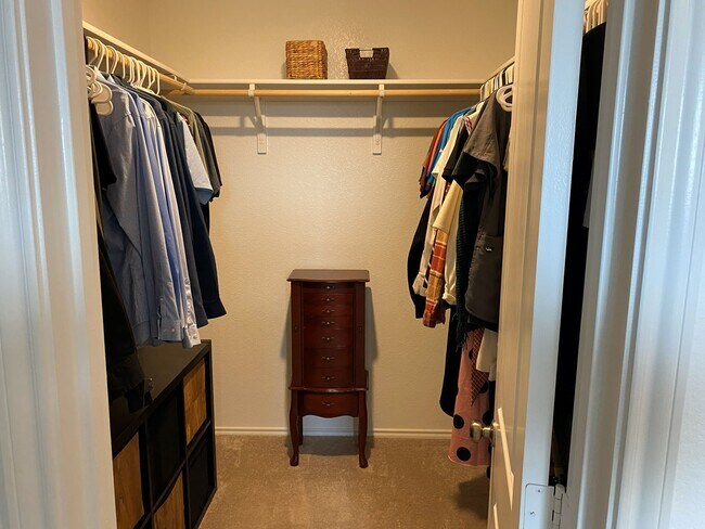 Building Photo - 252 Tugboat Annie Wy