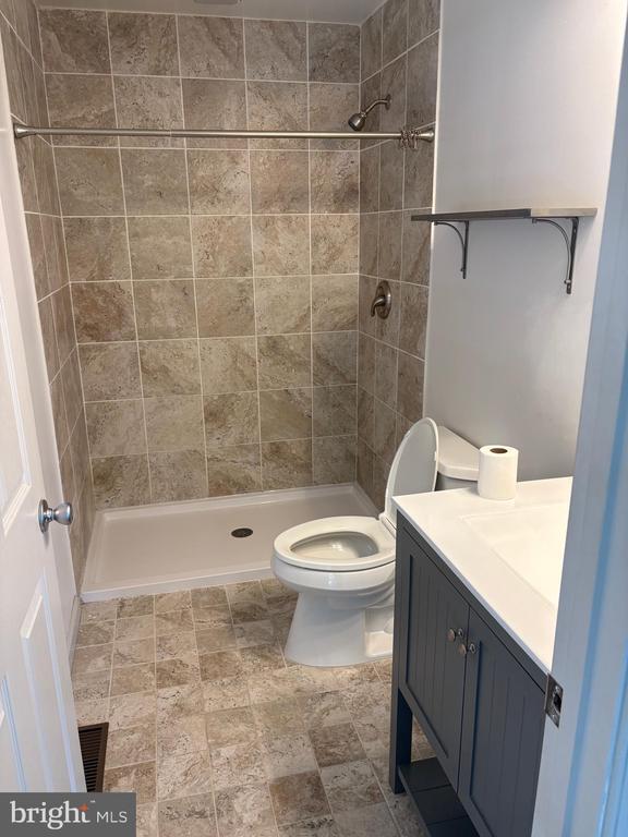 Building Photo - 4428 Highboro Dr