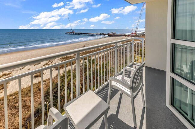 Building Photo - 2506 N Ocean Blvd