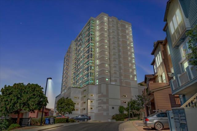 Primary Photo - 1 Mandalay Pl