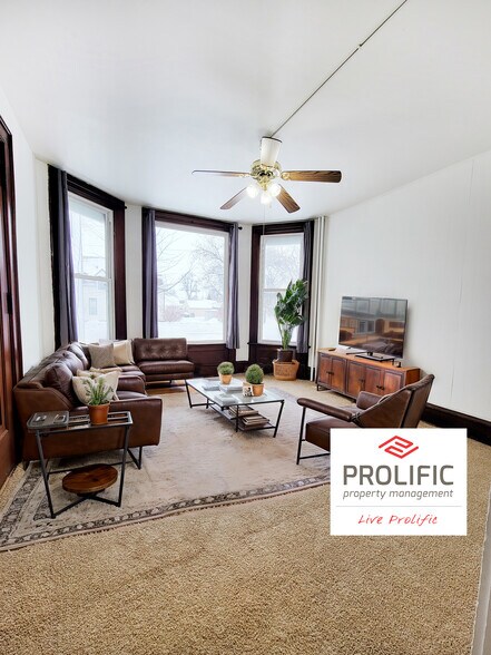 Building Photo - 503 6th St N