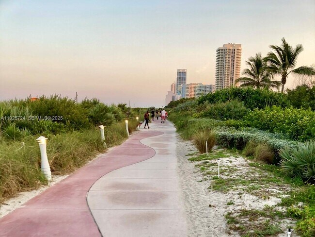 Building Photo - 625 83rd St