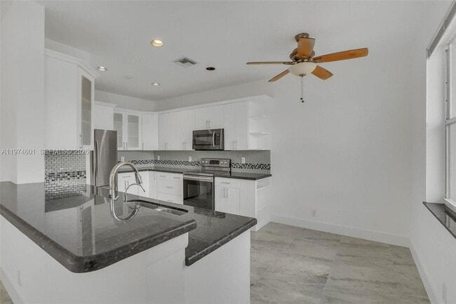 Building Photo - 659 Vista Meadows Dr