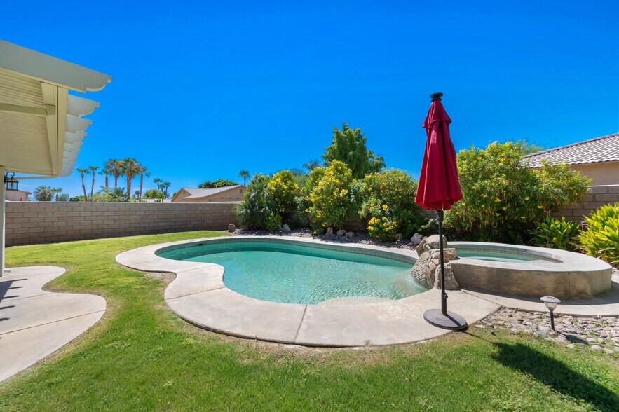 Building Photo - 79309 Paseo del Rey