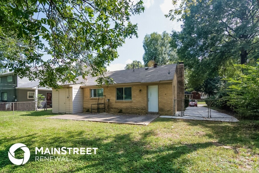 Building Photo - 4100 Chippewa Rd