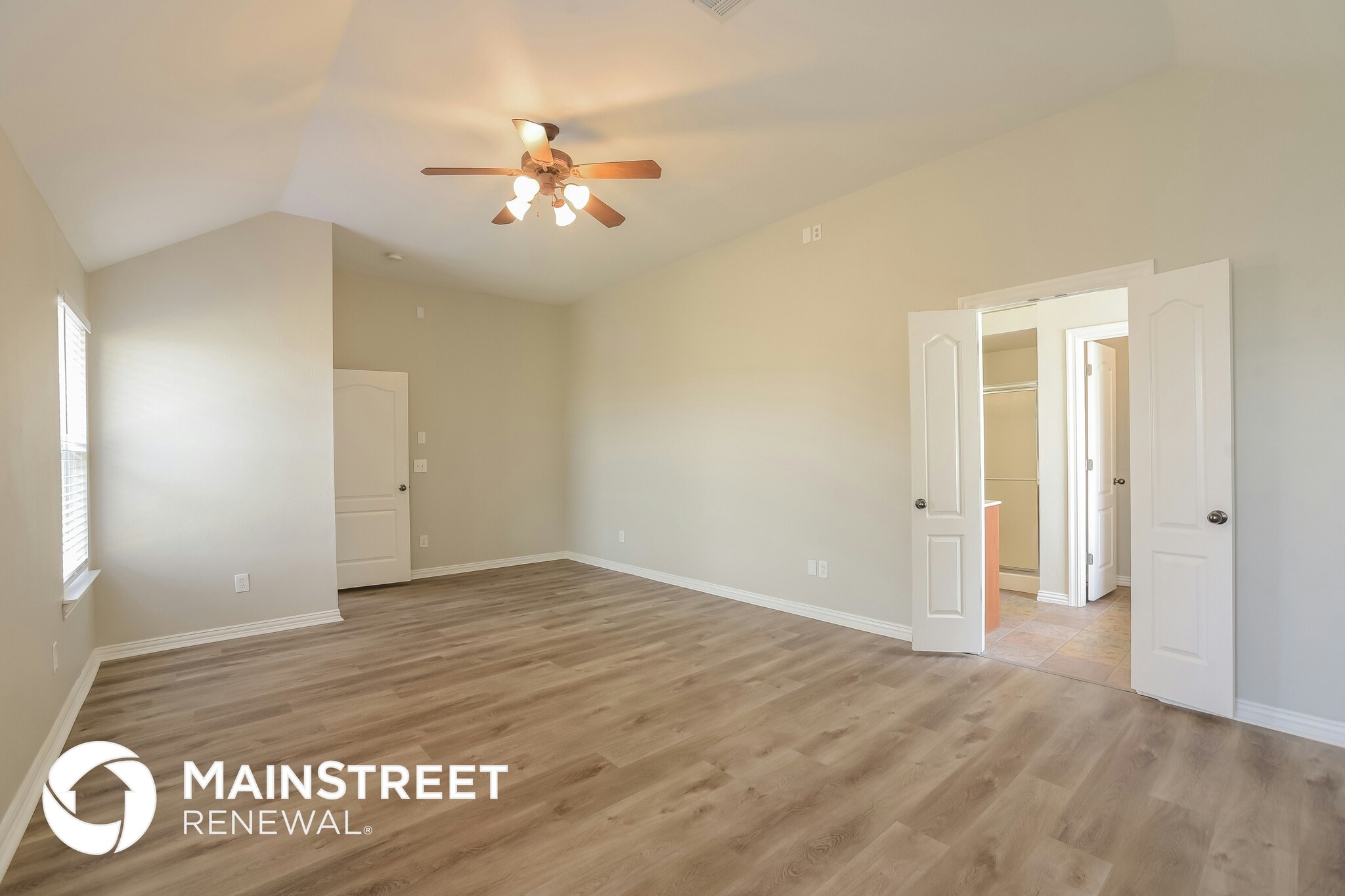 Building Photo - 13524 Gramercy Park Pl