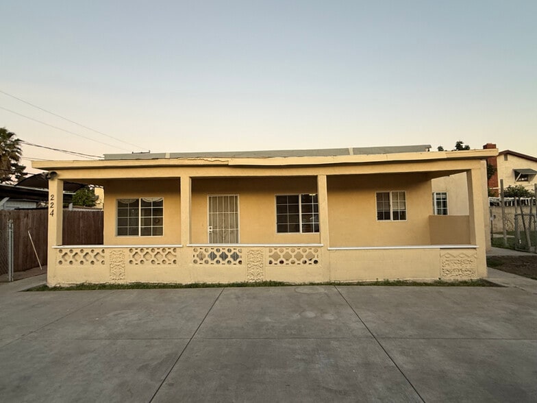 Building Photo - 224 Gladys Ave