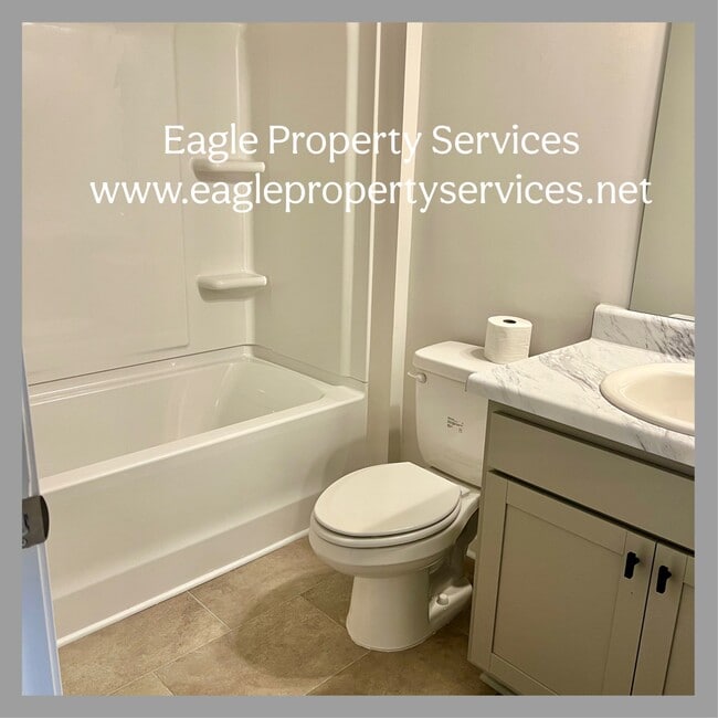 Building Photo - 138 Orion Dr