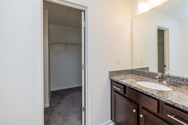 Building Photo - 3 Bedroom Townhome in NW School District - Rock Hill SC - MOVE IN SPECIAL