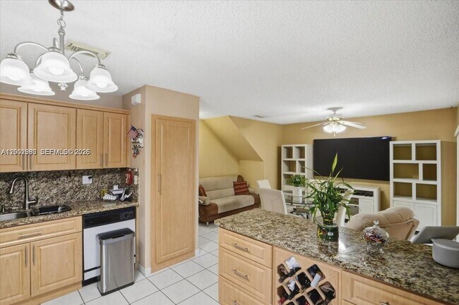 Building Photo - 13741 SW 160th Terrace