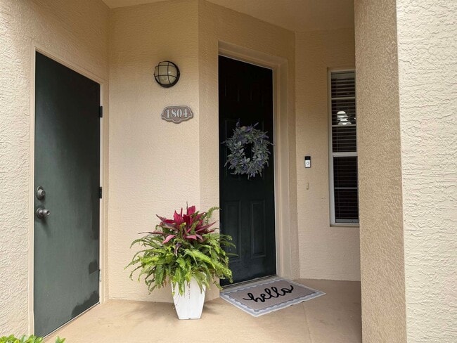 Building Photo - Located in St Augustine Shores, this 2 bed...