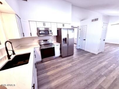 Building Photo - 1009 E Chipman Rd