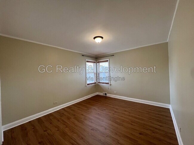Building Photo - 7613 N Harlem Ave