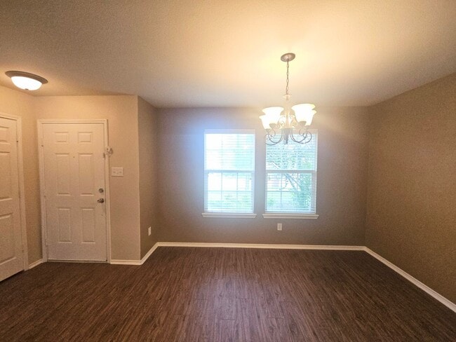 Building Photo - Lovely Single Story Home Near Tehama Ridge and Heritage