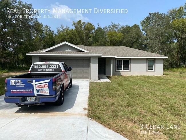 Primary Photo - 3 Cedar Ln