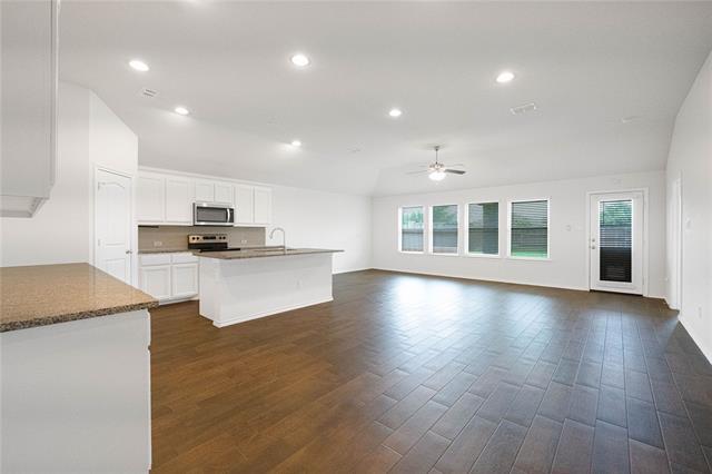 Building Photo - 4319 Cordata Dr