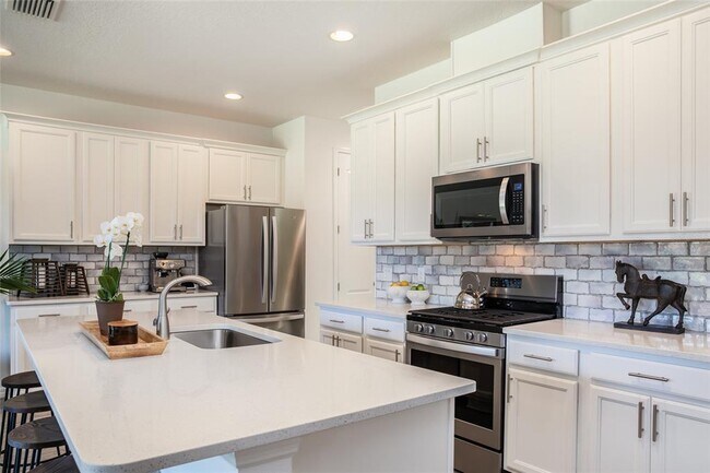 Building Photo - 4919 Tobermory Way