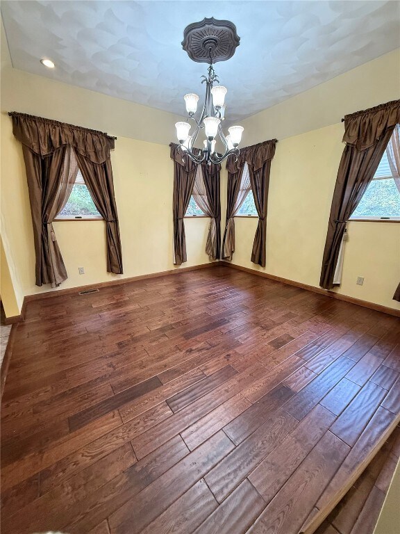 Building Photo - 205 Paul Pl