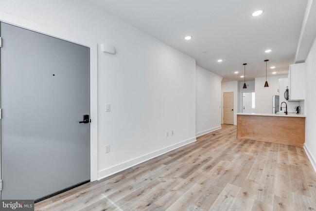 Building Photo - 2528 N 11th St