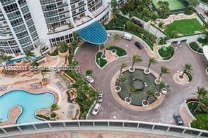 Building Photo - 18201 Collins Ave