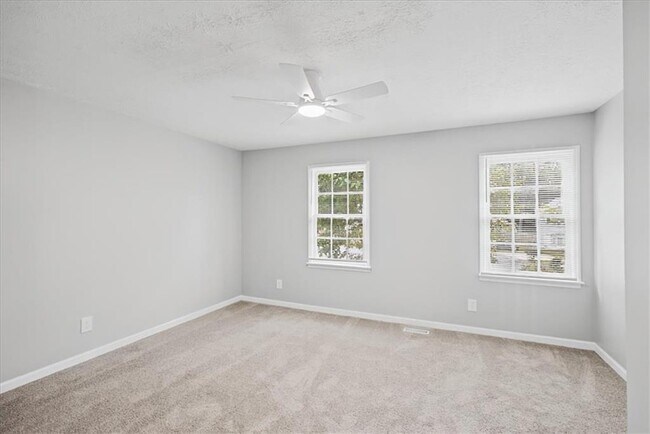 Building Photo - 291 Westland Way SW