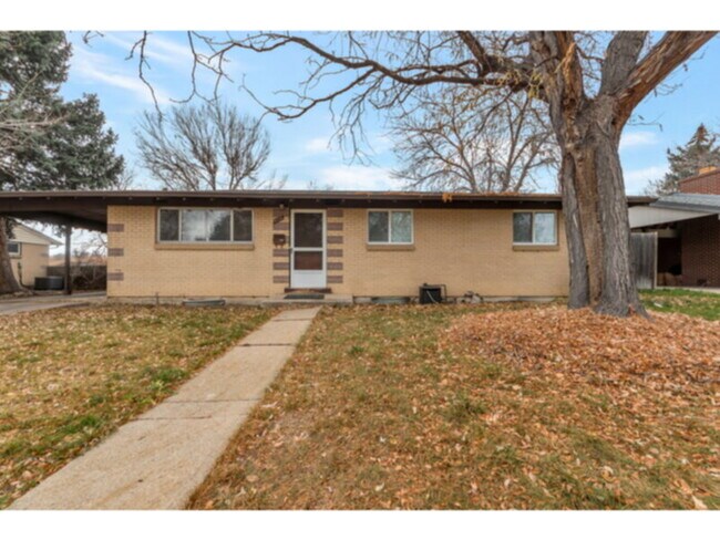 Building Photo - 6113 Holland St