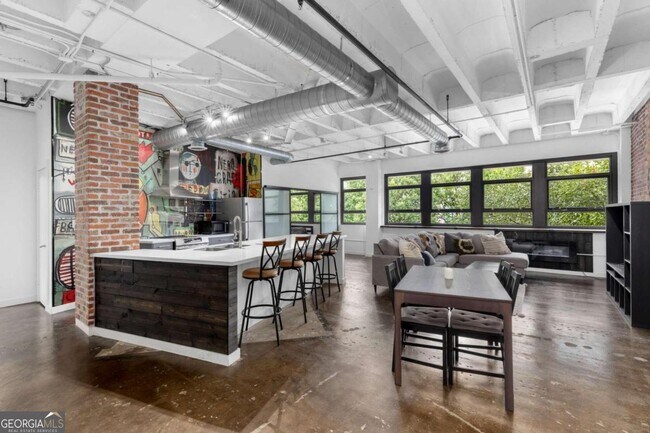 Primary Photo - 878 Peachtree St NE
