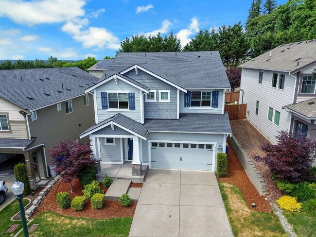 Building Photo - Extravagant Home for Rent - Heart of Covington