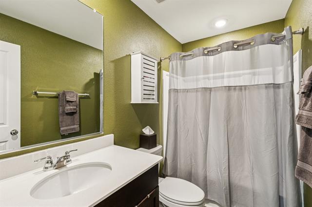 Building Photo - 7408 Bluebell Ln