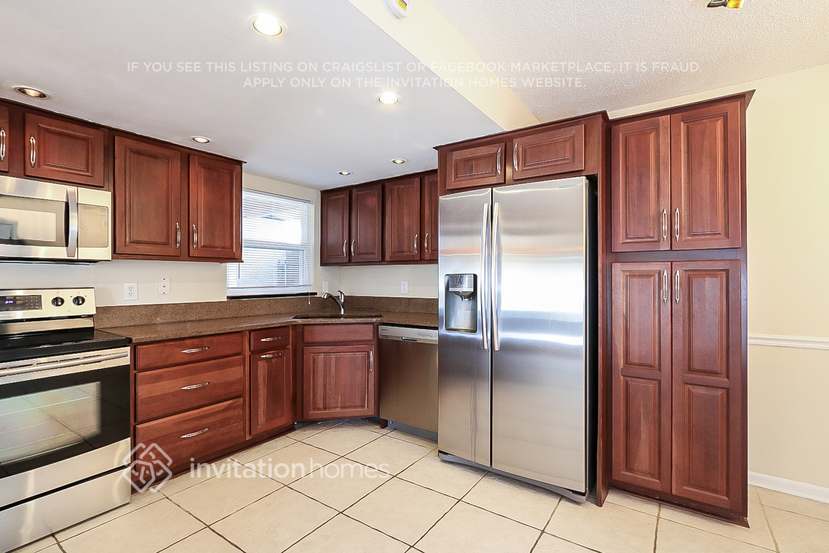 Building Photo - 11377 Brookgreen Dr