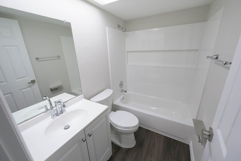 Building Photo - 1917 Wolford Rd