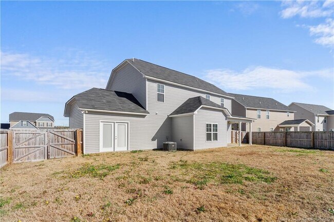 Building Photo - 120 Chatfield Dr.
