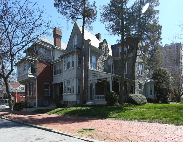 Building Photo - 1315 Delaware Ave