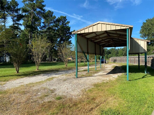 Building Photo - 18733 Deer Glen Dr