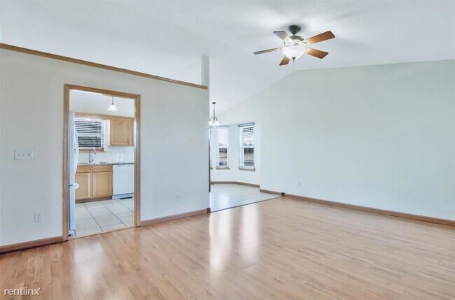 Building Photo - 3 br, 2 bath House - 1817 N Buckthorn Ct