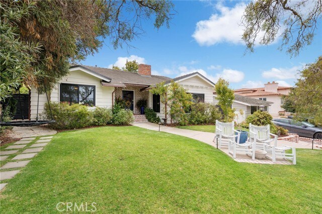 Building Photo - 2116 Palos Verdes Dr W