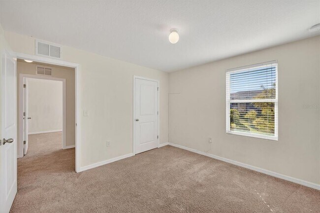 Building Photo - 4842 San Palermo Dr