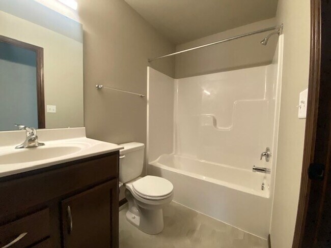 Building Photo - 6437 83rd Ave S