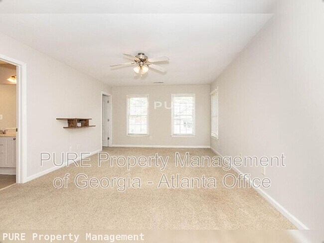 Building Photo - 5905 Oakbrook Lake Ct