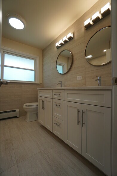 Building Photo - 28W383 Behrs Circle Dr S