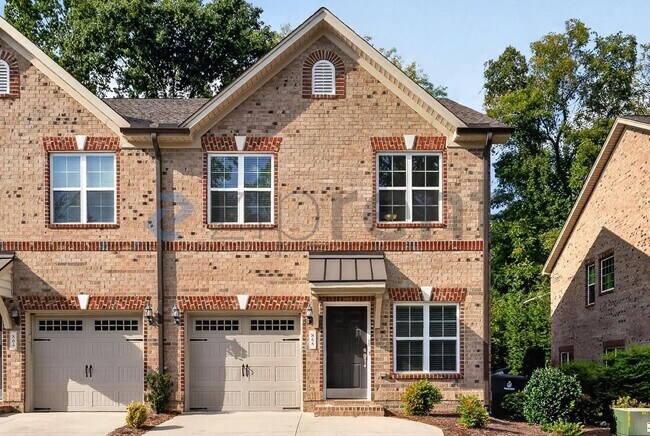 Building Photo - 868 Silver Leaf Dr