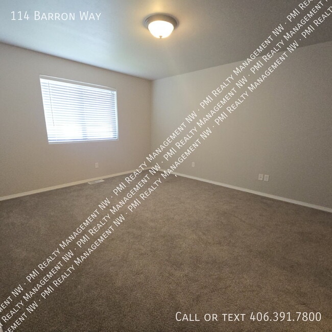 Building Photo - 114 Barron Way