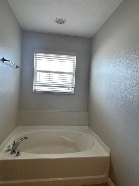 Building Photo - 1244 Ocklawaha Dr