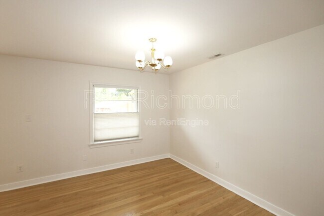 Building Photo - 5913 Osoge Rd