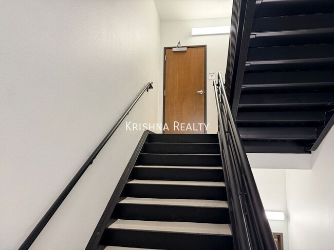 Building Photo - 7650 NW 170th Ave