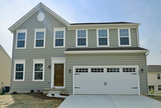 Building Photo - Middletown single family home - 4 bedrooms, 3.5 baths in High Hook Farms