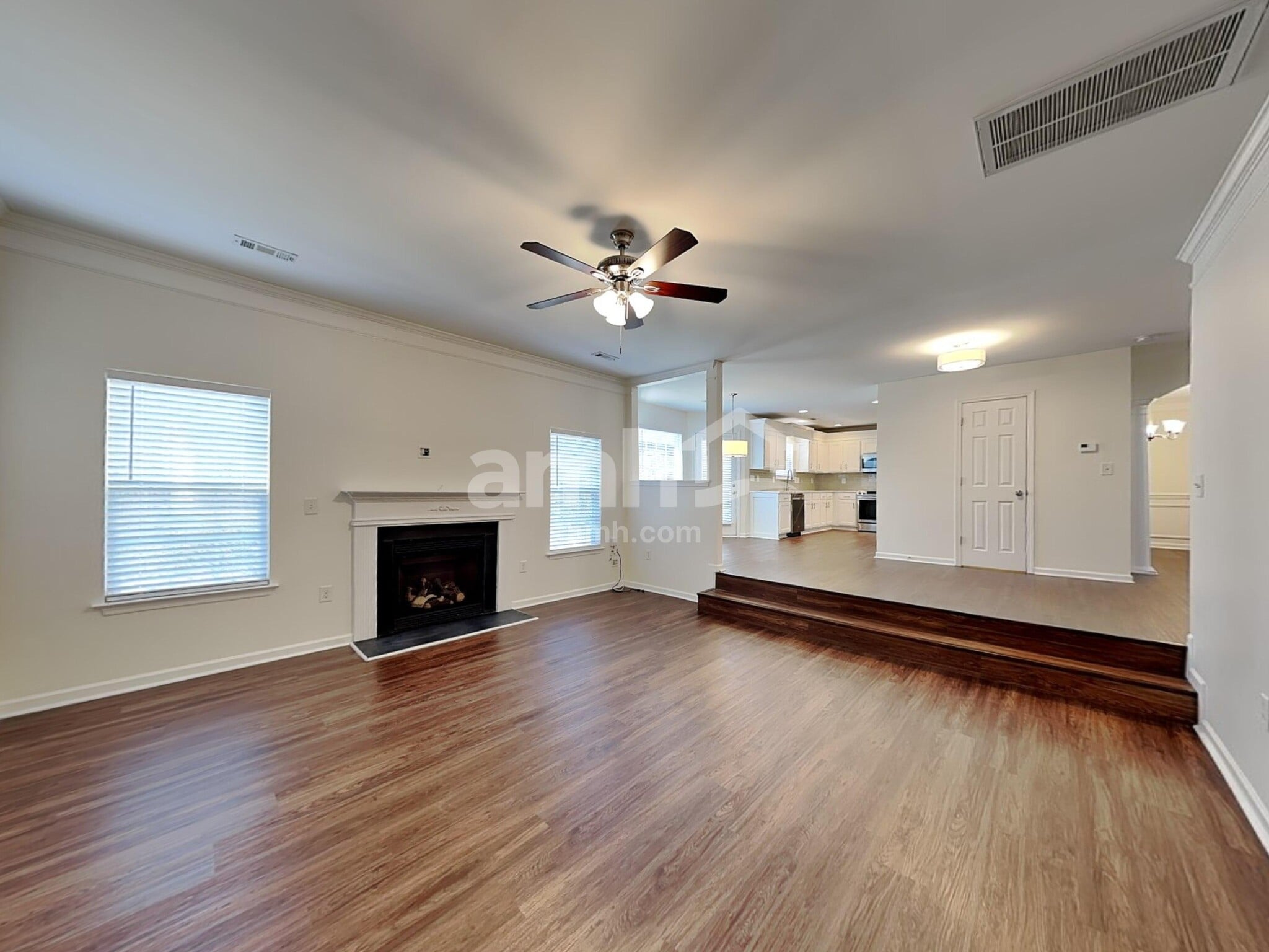 Building Photo - 19005 Kanawha Dr