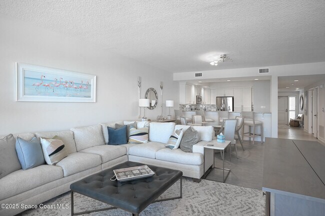 Building Photo - 1045 Jimmy Buffett Mem Hwy