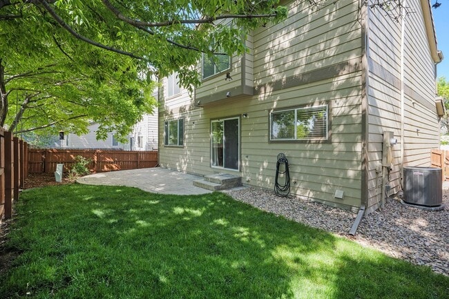 Building Photo - Beautiful 4bed/3bath Home in Marina Point