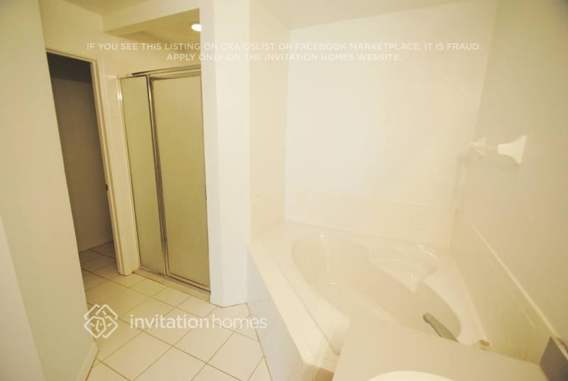 Building Photo - 1137 Heather Glen Dr